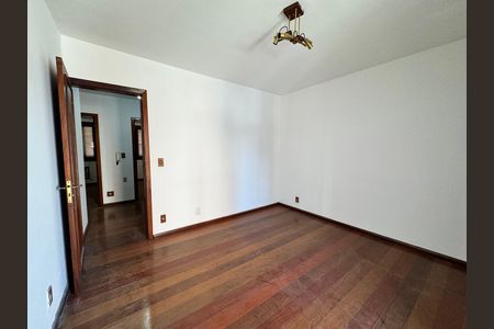 Casa para alugar com 320m², 4 quartos e 1 vagaQuarto 3