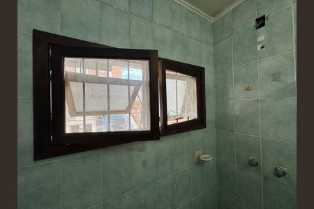 Casa para alugar com 320m², 4 quartos e 1 vagaBanheiro 2
