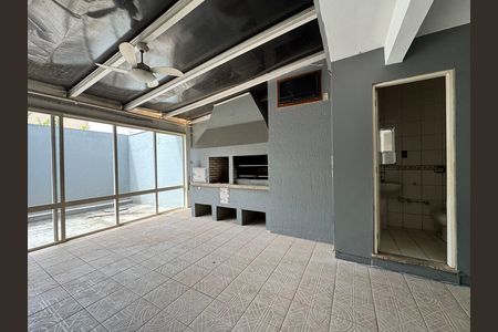Casa para alugar com 320m², 4 quartos e 1 vagaÁrea comum