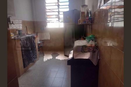 Casa de condomínio à venda com 150m², 3 quartos e 1 vaga