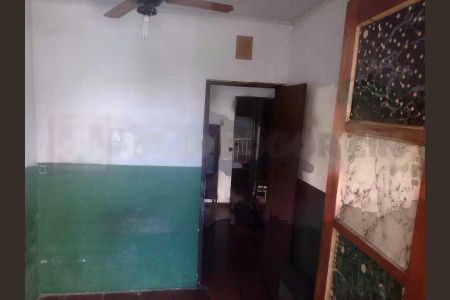 Casa de condomínio à venda com 150m², 3 quartos e 1 vaga
