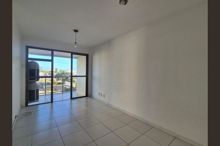Apartamento à venda com 62m², 2 quartos e 2 vagasSala