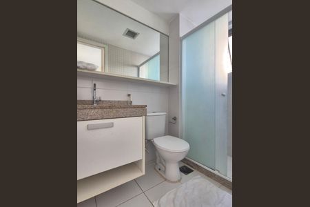 Apartamento à venda com 62m², 2 quartos e 2 vagasBanheiro Suíte