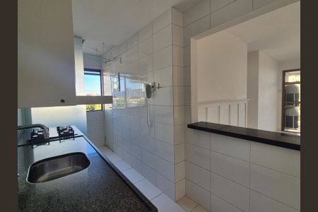 Apartamento à venda com 62m², 2 quartos e 2 vagasCozinha