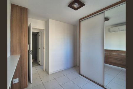 Apartamento à venda com 62m², 2 quartos e 2 vagasSuíte
