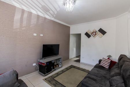 Casa à venda com 151m², 3 quartos e 2 vagas Casa à venda com 151m², 3 quartos e 2 vagasSala