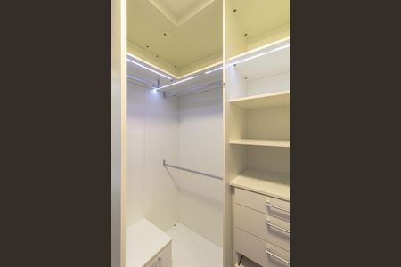 Apartamento para alugar com 76m², 2 quartos e 2 vagasSuíte