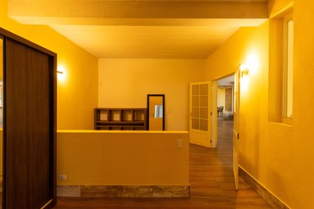 Casa de condomínio para alugar com 550m², 2 quartos e 4 vagasSuíte 2