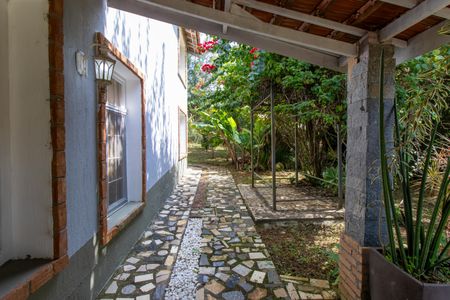 Casa de condomínio para alugar com 550m², 2 quartos e 4 vagasÁrea externa