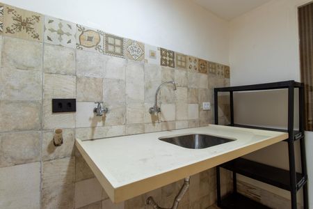 Casa de condomínio para alugar com 550m², 2 quartos e 4 vagasÁrea de Serviço