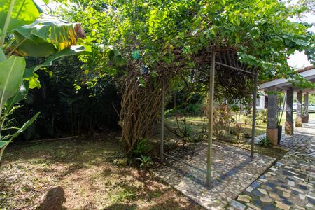 Casa de condomínio para alugar com 550m², 2 quartos e 4 vagasÁrea externa