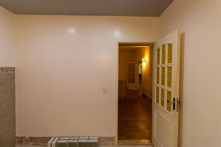 Casa de condomínio para alugar com 550m², 2 quartos e 4 vagasBanheiro da Suíte 2