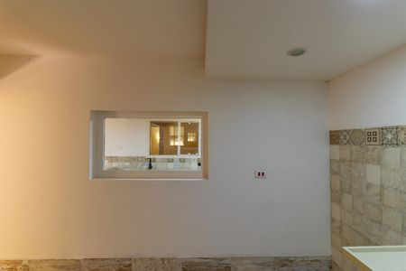 Casa de condomínio para alugar com 550m², 2 quartos e 4 vagasÁrea de Serviço