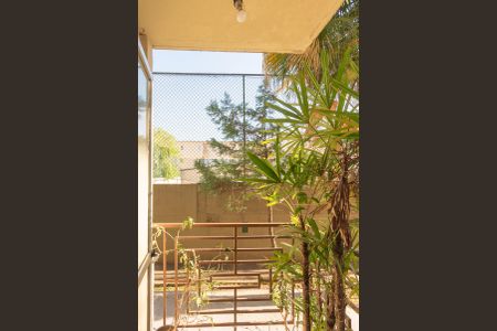 Apartamento à venda com 74m², 3 quartos e 1 vagaSacada da Sala