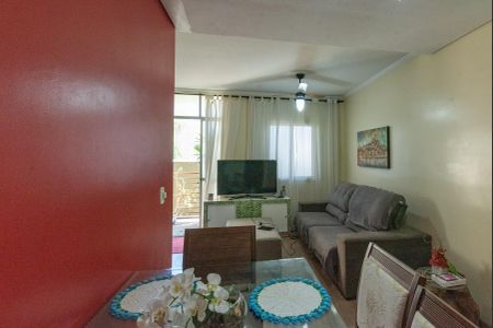 Apartamento à venda com 74m², 3 quartos e 1 vagaSala