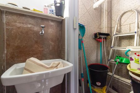 Apartamento para alugar com 277m², 4 quartos e 2 vagas Apartamento para alugar com 277m², 4 quartos e 2 vagasÁrea de Serviço