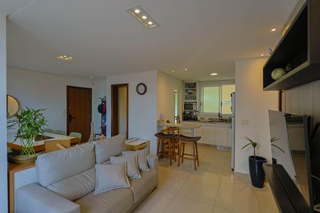 Apartamento à venda com 226m², 3 quartos e 2 vagas Apartamento à venda com 226m², 3 quartos e 2 vagasSala