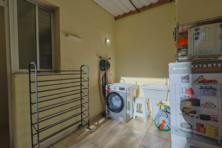 Apartamento à venda com 226m², 3 quartos e 2 vagas Apartamento à venda com 226m², 3 quartos e 2 vagasÁrea de Serviço