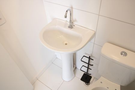 Apartamento à venda com 36m², 2 quartos e sem vaga Apartamento à venda com 36m², 2 quartos e sem vagaBanheiro