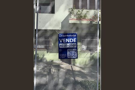 Casa à venda com 280m², 5 quartos e 6 vagasPlaca 