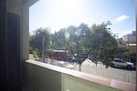 Casa à venda com 280m², 5 quartos e 6 vagasVaranda da Suíte