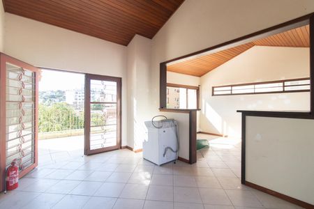 Casa à venda com 280m², 5 quartos e 6 vagasCobertura