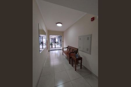 Apartamento para alugar com 69m², 3 quartos e 1 vaga Apartamento para alugar com 69m², 3 quartos e 1 vagaHall de entrada