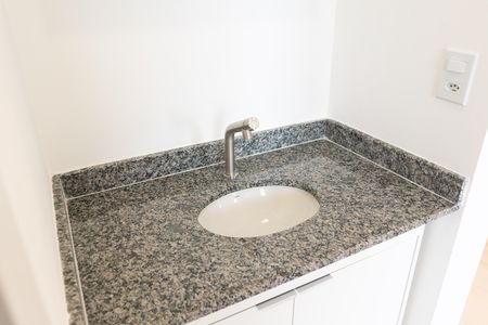 Apartamento para alugar com 35m², 2 quartos e sem vaga Apartamento para alugar com 35m², 2 quartos e sem vagaBanheiro