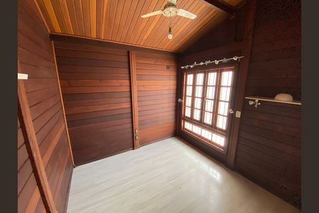 Casa à venda com 660m², 3 quartos e 10 vagas Casa à venda com 660m², 3 quartos e 10 vagasQuarto1