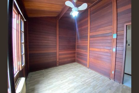 Casa à venda com 660m², 3 quartos e 10 vagas Casa à venda com 660m², 3 quartos e 10 vagasQuarto 2