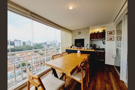 Apartamento à venda com 95m², 3 quartos e 2 vagasVaranda da Sala