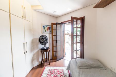 Casa de condomínio à venda com 384m², 3 quartos e 4 vagas Casa de condomínio à venda com 384m², 3 quartos e 4 vagasSuíte 3