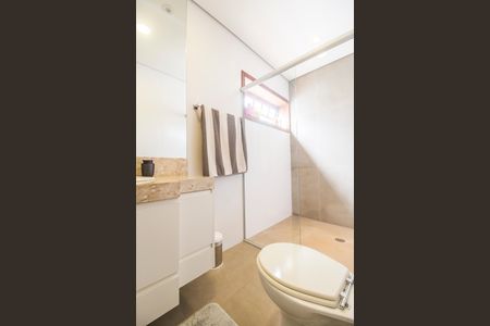 Casa de condomínio à venda com 384m², 3 quartos e 4 vagas Casa de condomínio à venda com 384m², 3 quartos e 4 vagasBanheiro da Suíte 3