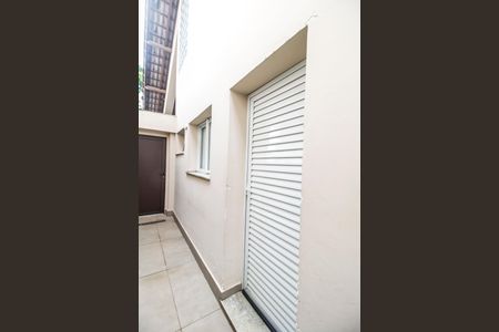 Casa de condomínio à venda com 384m², 3 quartos e 4 vagas Casa de condomínio à venda com 384m², 3 quartos e 4 vagasQuarto de Serviço