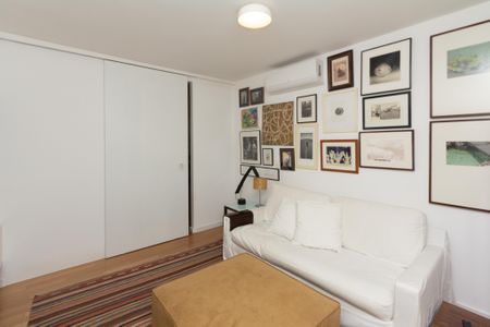 Apartamento à venda com 165m², 2 quartos e 1 vagaSala de TV