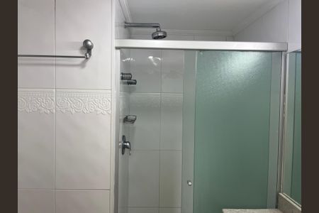Apartamento à venda com 77m², 2 quartos e 1 vagaBanheiro