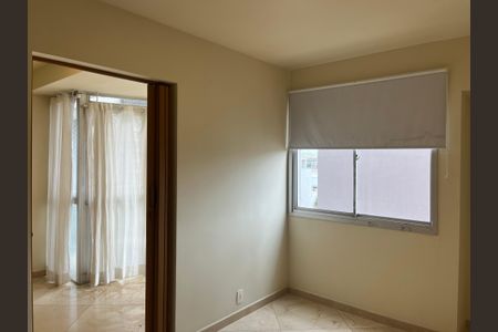 Apartamento à venda com 77m², 2 quartos e 1 vagaQuarto 1