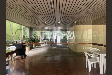 Apartamento para alugar com 90m², 3 quartos e 2 vagas Apartamento para alugar com 90m², 3 quartos e 2 vagasÁrea comum - Salão de festas