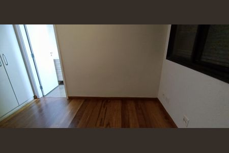 Apartamento para alugar com 200m², 5 quartos e 4 vagas Apartamento para alugar com 200m², 5 quartos e 4 vagasSuíte 3