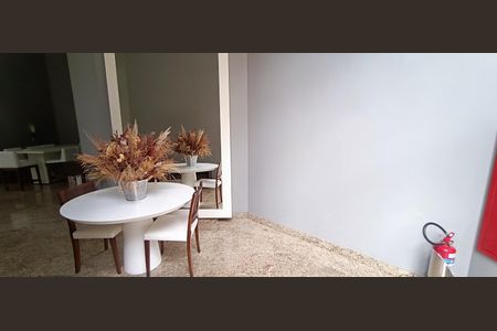 Apartamento para alugar com 200m², 5 quartos e 4 vagas Apartamento para alugar com 200m², 5 quartos e 4 vagasÁrea comum - Salão de festas