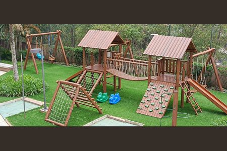 Apartamento para alugar com 200m², 5 quartos e 4 vagas Apartamento para alugar com 200m², 5 quartos e 4 vagasÁrea comum - Playground