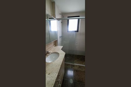 Apartamento para alugar com 200m², 5 quartos e 4 vagas Apartamento para alugar com 200m², 5 quartos e 4 vagasBanheiro