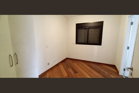 Apartamento para alugar com 200m², 5 quartos e 4 vagas Apartamento para alugar com 200m², 5 quartos e 4 vagasSuíte 2