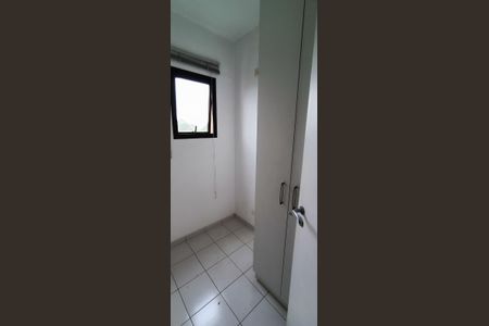 Apartamento para alugar com 200m², 5 quartos e 4 vagas Apartamento para alugar com 200m², 5 quartos e 4 vagasQuarto de Serviço