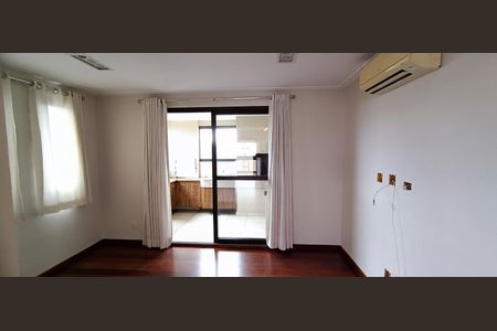 Apartamento para alugar com 200m², 5 quartos e 4 vagas Apartamento para alugar com 200m², 5 quartos e 4 vagasSala de Jantar