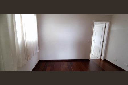 Apartamento para alugar com 200m², 5 quartos e 4 vagas Apartamento para alugar com 200m², 5 quartos e 4 vagasCopa