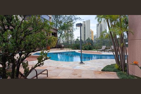 Apartamento para alugar com 200m², 5 quartos e 4 vagas Apartamento para alugar com 200m², 5 quartos e 4 vagasÁrea comum - Piscina