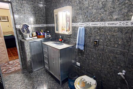 Casa à venda com 450m², 3 quartos e 3 vagasBanheiro Social