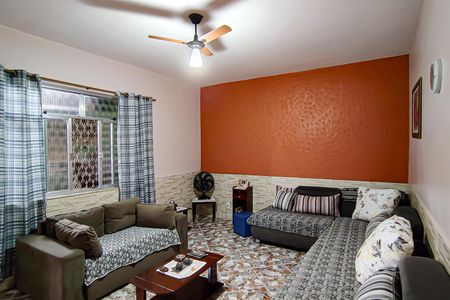 Casa à venda com 450m², 3 quartos e 3 vagasSala