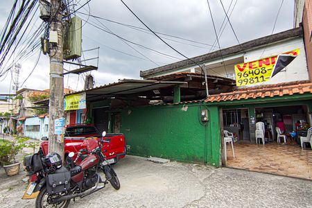 Casa à venda com 450m², 3 quartos e 3 vagasFachada